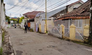 Rumah Strategis di Pusat Kota Cianjur Dekat Alun - Alun