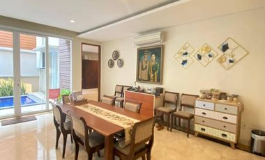 Turun Harga!! Rumah Mewah Ada Kolam Renang Di Pondok Indah Deakat Mall, Jakarta Selatan