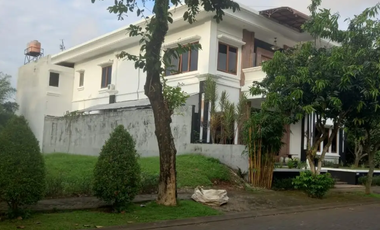 Rumah 2 Lt FULL FURNISHED di Graha Taman Bunga Raya Mijen Semarang