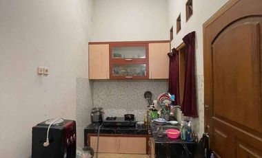 RUMAH TINGGAL 4KT DEKAT KAMPUS UAD GIWANGAN
