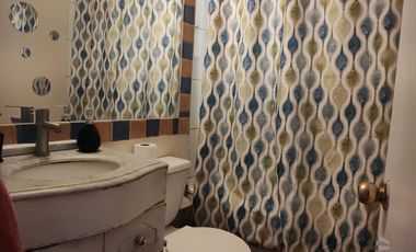 Casa en venta de 3 dormitorios c/ estacionamiento en Lomas de Eyzaguirre