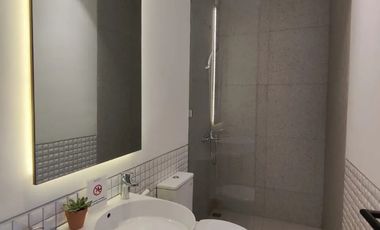 Rumah mewah dengan 2 lantai dekat bandara juanda dan tol