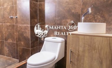 Venta de casa tipo villa en Los Gavilanes, Manta, Ecuador, cerca de la PUCE