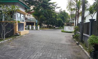 Rumah Asri dlm Perumahan Adem Asri Jalan Lebar di Barat Casagrande