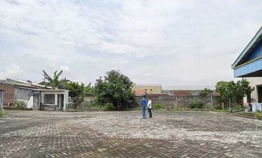 Gudang luas jl raya akses container dekat exit tol dijual cepat BU