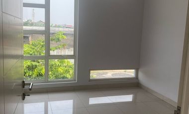 Disewakan Rumah Harapan Indah Cluster Vasana 2 Lantai
