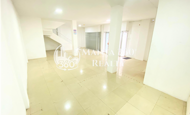 Venta de edificio comercial en el centro de Manta, Ecuador