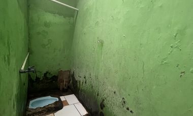 SMALL HOUSE FOR SALE IN KELURAHAN CIPAYUNG, JEMBATAN SERONG DEPOK 28SQM GOOD LOCATION NEED TO SELL FAST
