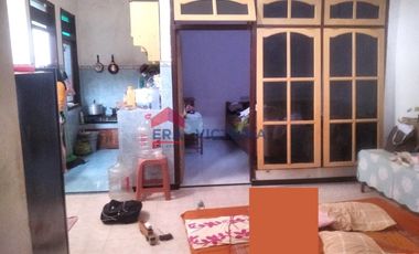 Rumah di perunamahan dekat RS Lirboyo Kediri