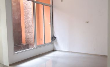 Dijual Cepat Pesona Metropolitan, Rumah Renovasi Siap Huni, KPR/CASH