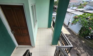 Kontrakan Siap Huni Taman Galaxy Bekasi 3 kamar full 1 lantai di Lt 3