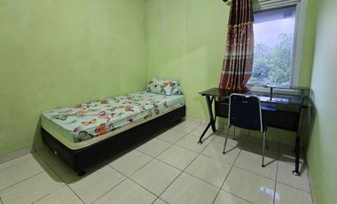 Kontrakan Siap Huni Taman Galaxy Bekasi 3 kamar full 1 lantai di Lt 3
