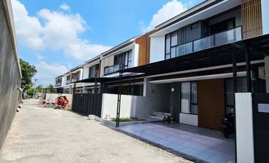 Rumah Murah 2 Lantai Dalam Cluster Barat RSA UGM Dekat Jogja City Mall