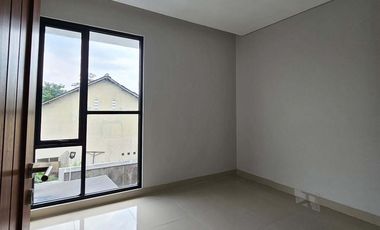 Rumah Murah 2 Lantai Dalam Cluster Barat RSA UGM Dekat Jogja City Mall