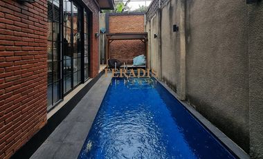 DIJUAL RUMAH DALAM TOWNHOUSE  NEW YORK LOFT STYLE CIPETE