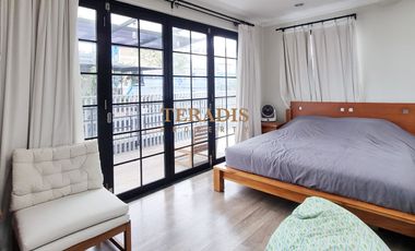 DIJUAL RUMAH DALAM TOWNHOUSE  NEW YORK LOFT STYLE CIPETE