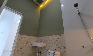 Rumah Baru Siap Huni Modern Tropical di Sleman Dekat Pasar Cebongan