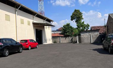 Gudang Murah Plus Kantor di Jalan Raya Kaliabang Dekat Harapan Indah