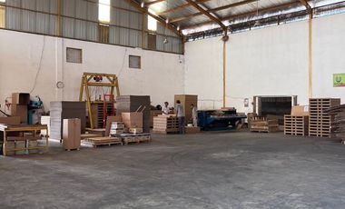 Gudang Murah Plus Kantor di Jalan Raya Kaliabang Dekat Harapan Indah