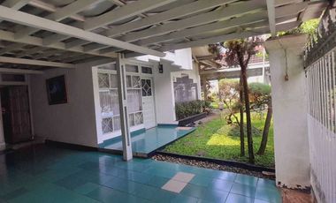 Rumah seken  1 Lantai Halaman Luas, Harga Mendekati NJOP, Dekat RS Al Islam & Edelweiss – Margahayu Raya