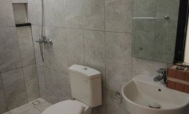 Sewa rumah baru 4 kamar podomoropark bandung