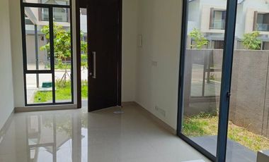 Sewa rumah baru 4 kamar podomoropark bandung