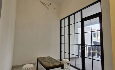 Rumah Mewah Tomang Luas 313m2 Siap Huni Boulevard SHM Termurah