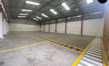 Nave Industrial de arriendo en Las Orquideas – código:22010