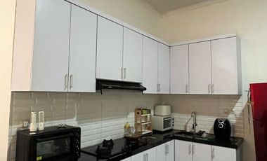 Rumah Bagus Nyaman 2 Lt Di Perumahan Cluster Ada Security Dalam Kota