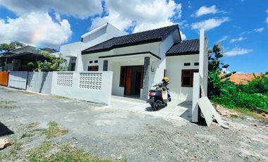 Rumah siap huni termurah dekat desa wisata Manding