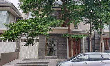 Semi Furnish Rumah Minimalis di Citraland Green Lake Harga Nego