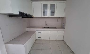 Semi Furnish Rumah Minimalis di Citraland Green Lake Harga Nego