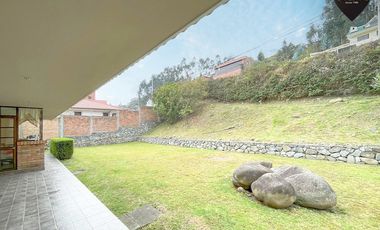 Casa de venta en Jardines del Río – código:21375