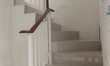 FOR RENT RUMAH NORTHWEST HILL MA 354