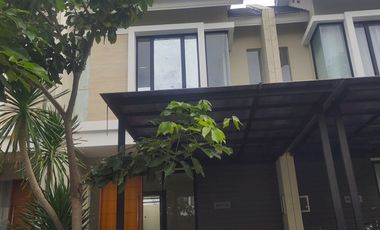 FOR RENT RUMAH NORTHWEST HILL MA 354