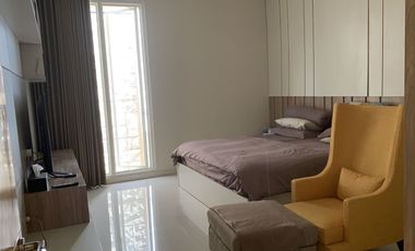 Sewa Rumah Pakuwon Indah Full Furnished 400m2 Bagus Murah