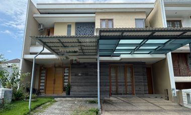 Sewa Rumah Pakuwon Indah Full Furnished 400m2 Bagus Murah