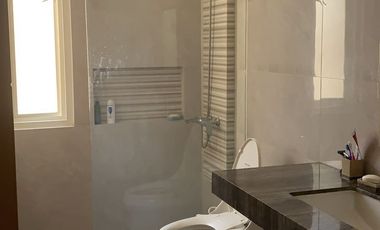 Sewa Rumah Pakuwon Indah Full Furnished 400m2 Bagus Murah