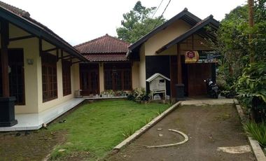 Rumah 5 KT, Halaman luas, pinggir jalan 4 menit dari Polres Ciamis