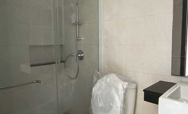 Rumah Green Village Cipondoh Disewakan 2 Lantai, Tangerang