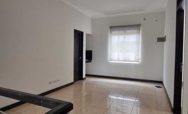 SEWA RUMAH SIAP HUNI TATAR RATNASASIH KOTA BARU PARAHYANGAN