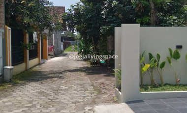 A162 - Rumah Baru Minimalis Modern di Wedomertani