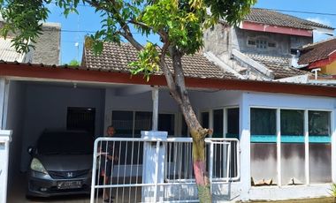 Rumah Siap Huni ex. kantor di Mojopurno dekat jalan raya dungus