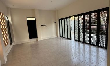 Dijual rumah istimewa di Wahid Nanggulan Salatiga