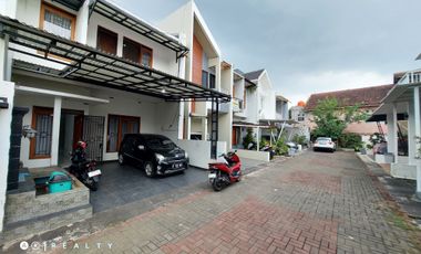 RUMAH MURAH CIWARUGA Strategis Dekat Kampus POLBAN Gegerkalong Bandung