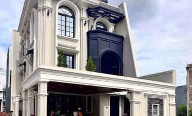 Rumah Baru Modern Classic Private Poll Rooftop Di Komplek Jagakarsa