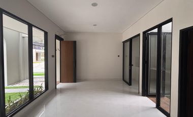 Rumah Baru di Jakarta Barat Dekat TOLL lalu Rumah Sakit juga Pasar