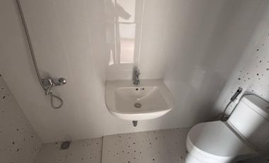 Rumah Baru di Jakarta Barat Dekat TOLL lalu Rumah Sakit juga Pasar