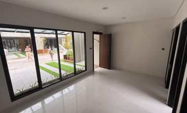 Rumah Baru di Jakarta Barat Dekat TOLL lalu Rumah Sakit juga Pasar