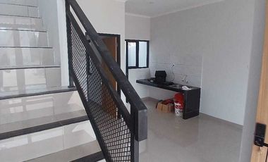 Rumah 2 Lantai Cibubur Kranggan Promo Oktober 700 Jutaan